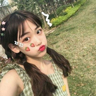 女生联谊会的美女粘球