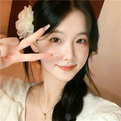 戴面具的女人